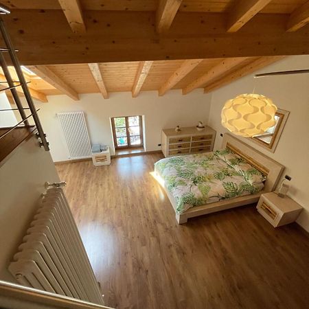 Casa Ramona Villa มัลเชซิเน ภายนอก รูปภาพ
