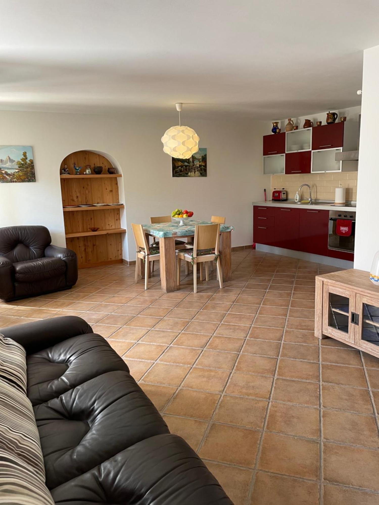 Casa Ramona Villa มัลเชซิเน ภายนอก รูปภาพ